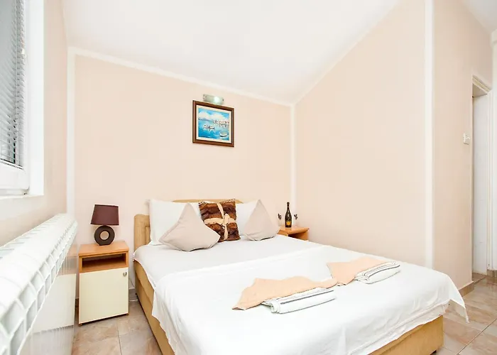 Apartments Mik5 - Famous Beach Jaz